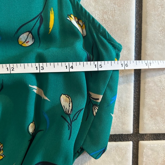 Bohemian Cottagecore 41 Hawthorn Green Floral V-Neck Sleeveless Dress - Picture 7 of 8